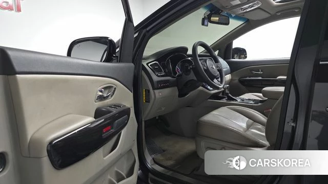 Kia The New Carnival id 4626349 из Кореи 39