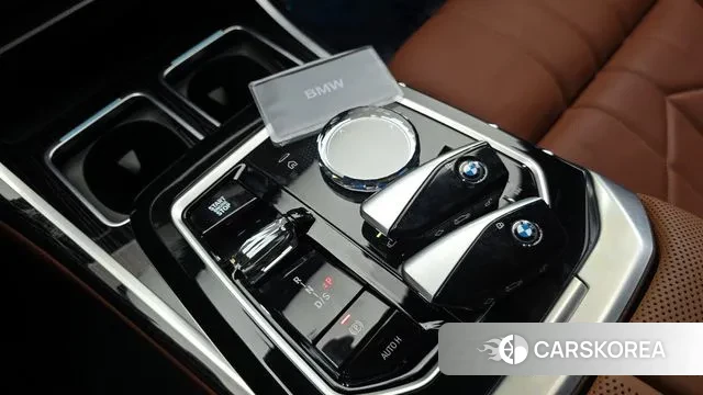 BMW 7 Series (G70) id 3585407 из Кореи 19