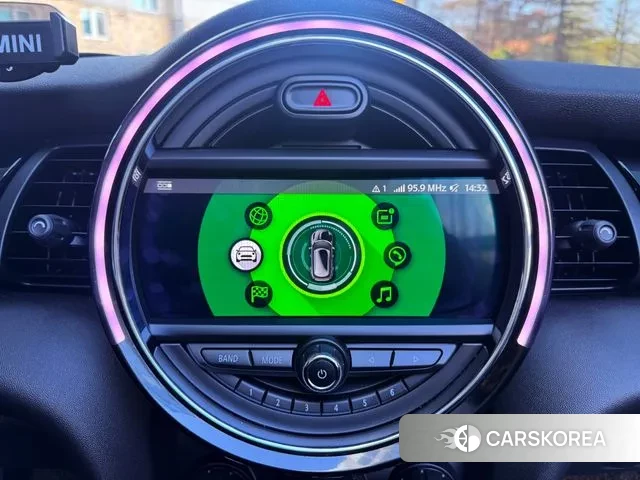 Mini Cooper Convertible id 3380195 из Кореи 19