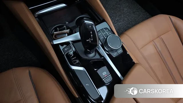 BMW 5 Series (G30) id 3530652 из Кореи 19