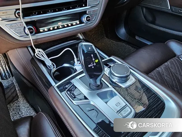 BMW 7 Series (G11) id 3727951 из Кореи 19