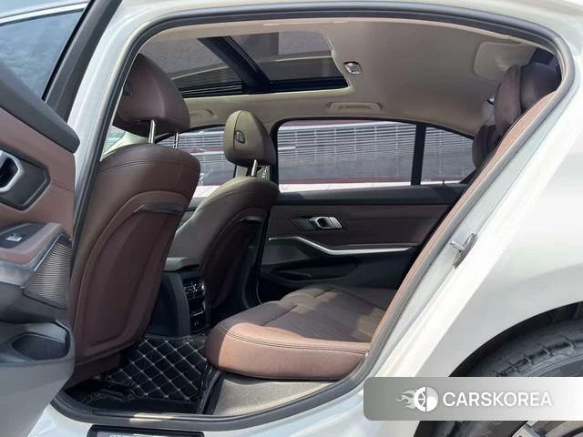 BMW 3 series id 4313418 из Китая 9