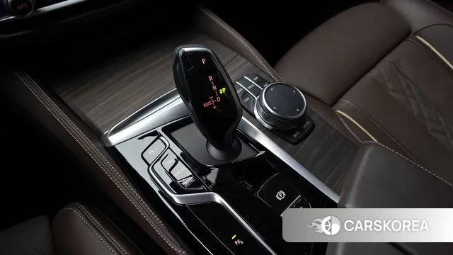 BMW 5 Series (G30) id 3002620 из Кореи 19