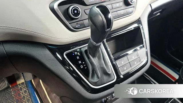 Hyundai The New Grand Starex id 4637916 из Кореи 28