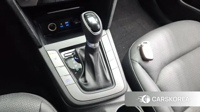 Hyundai Avante AD id 3386225 из Кореи 19