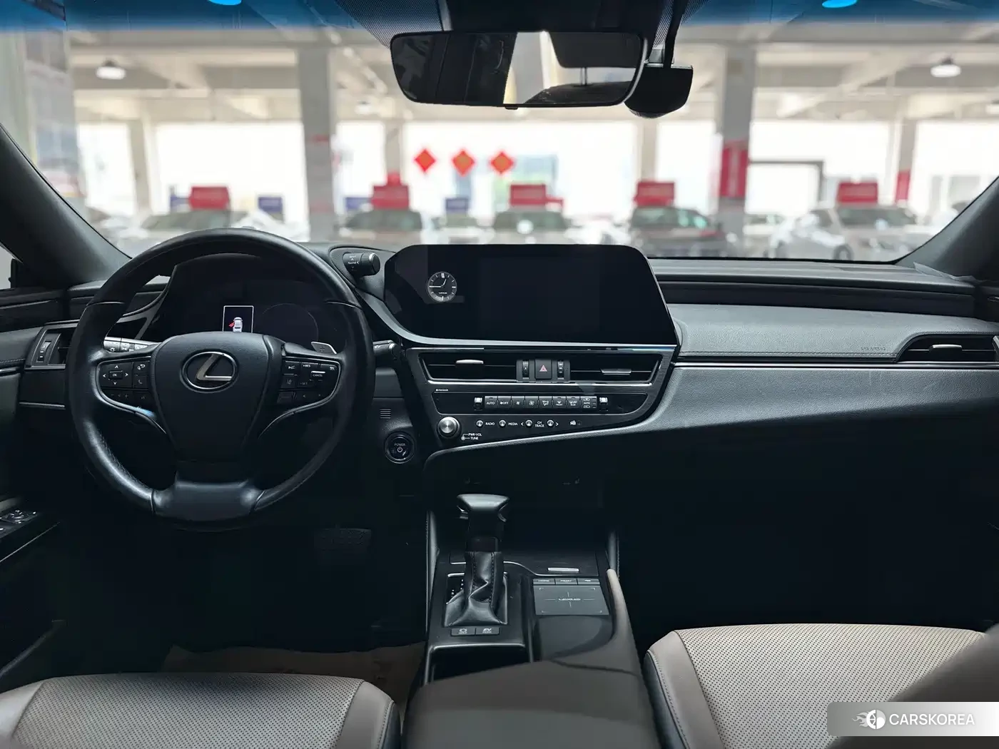 Lexus ES id 4617190 из Китая 10