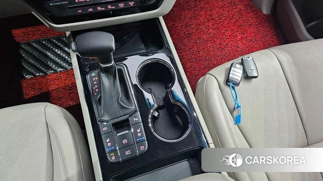 Kia The New Carnival id 4350843 из Кореи 29