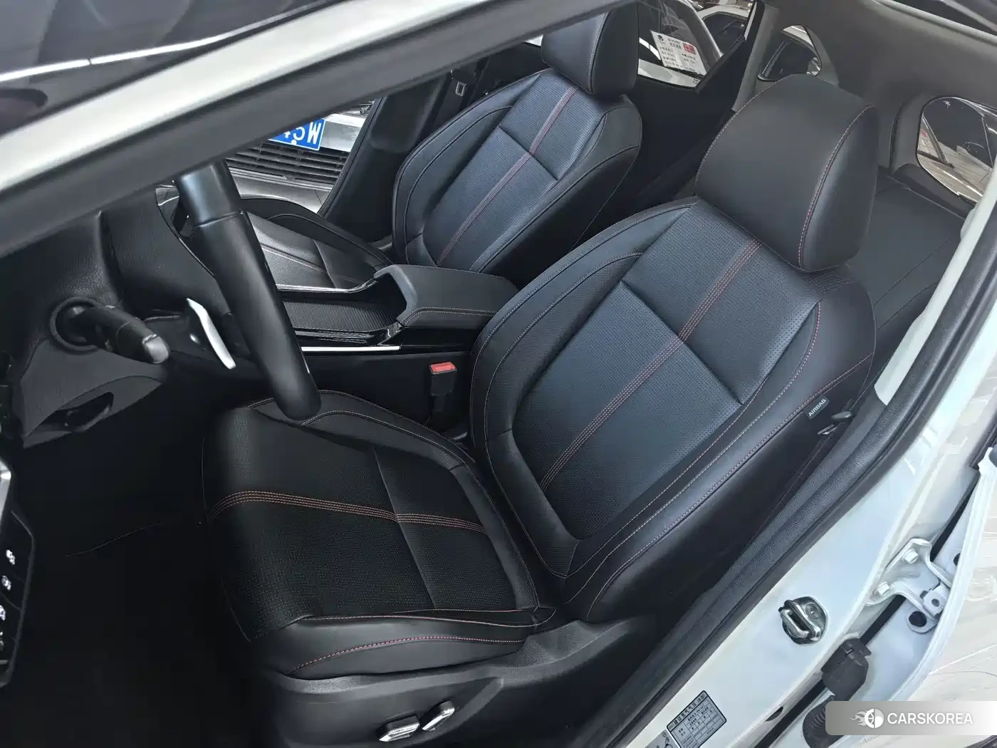 Kia KX3 id 4606838 из Китая 16