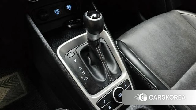 Hyundai Venue id 4907349 из Кореи 19