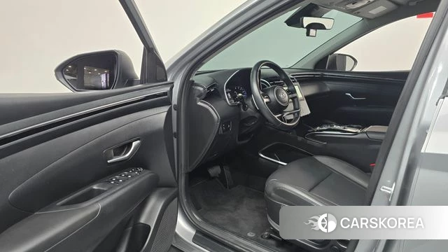 Hyundai Tucson (NX4) id 4757947 из Кореи 30