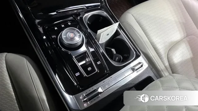 Kia Carnival 4th generation id 3350201 из Кореи 19