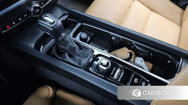 Volvo S60 3rd generation id 3807647 из Кореи 19