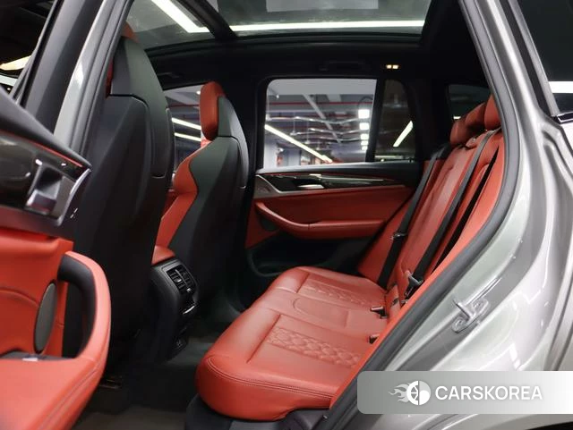 BMW X3 M id 4314757 из Китая 31
