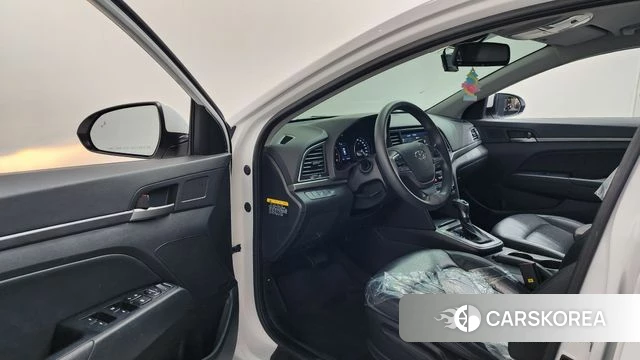 Hyundai Avante AD id 4203801 из Кореи 29