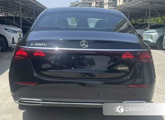 Mercedes-Benz E-class id 4300797 из Китая 26