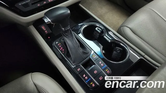 Kia The New Carnival id 2434984 из Кореи 19