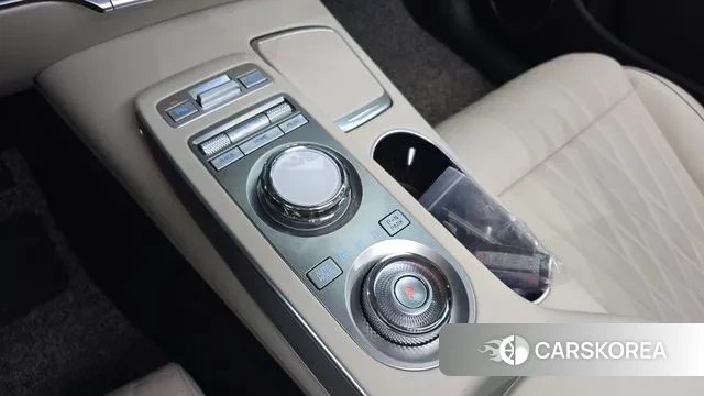 Genesis GV70 id 3341947 из Кореи 19