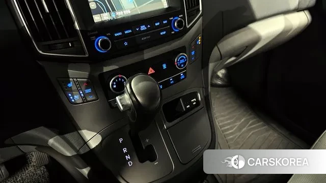 Hyundai The New Grand Starex id 3254388 из Кореи 19