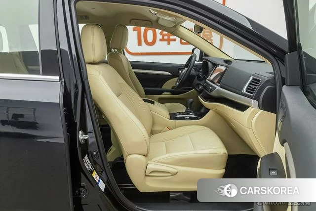 Toyota Highlander id 4314251 из Китая 23