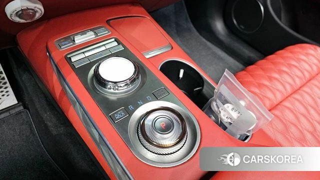 Genesis GV70 id 3903608 из Кореи 19