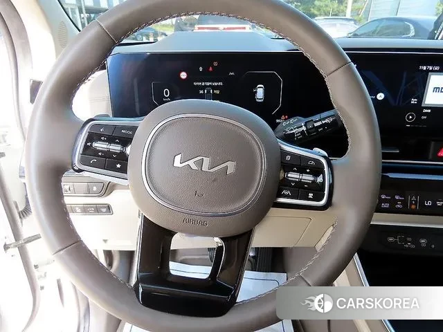 Kia The New Carnival 4th Generation id 3338563 из Кореи 19