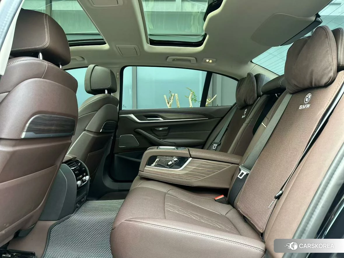 BMW 5 series id 4486558 из Китая 9
