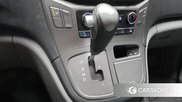 Hyundai The New Grand Starex id 4737383 из Кореи 19