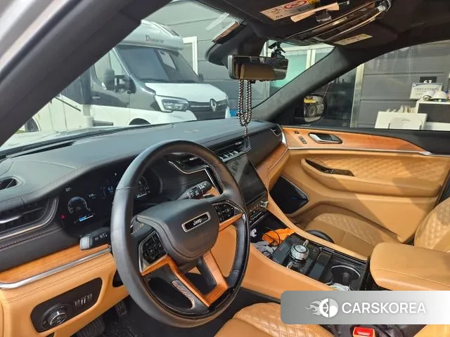 Jeep Grand Cherokee (WL) id 3196772 из Кореи 11