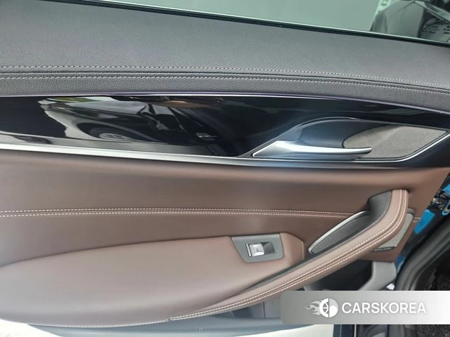 BMW 5 Series (G30) id 4764414 из Кореи 16