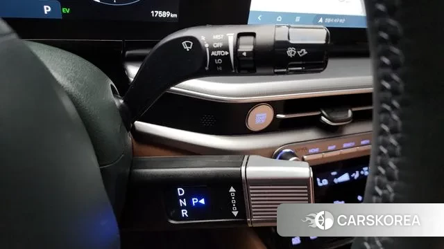 Hyundai Grandeur Hybrid (GN7) id 3002239 из Кореи 19