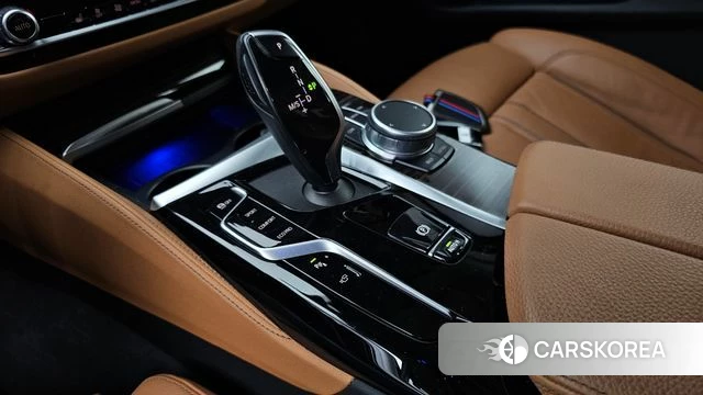BMW 5 Series (G30) id 4881630 из Кореи 33