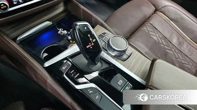 BMW 5 Series (G30) id 3672158 из Кореи 19