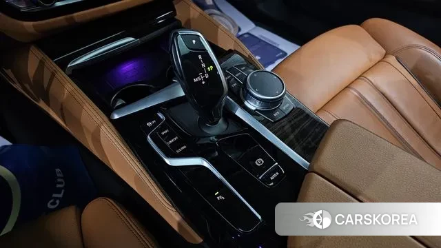 BMW 5 Series (G30) id 3611803 из Кореи 19