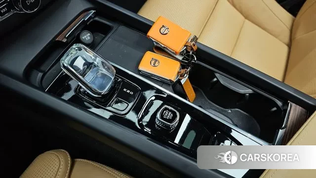 Volvo XC60 second Generation id 3343145 из Кореи 19