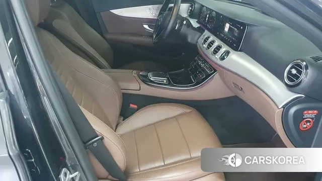 Mercedes-Benz E-Class W213 id 3592627 из Кореи 16