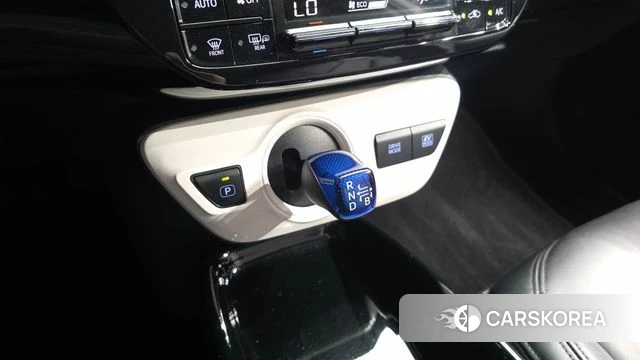 Toyota Prius 4th Generation id 4536455 из Кореи 19