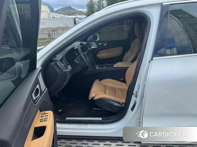 Volvo XC60 second Generation id 3889284 из Кореи 18