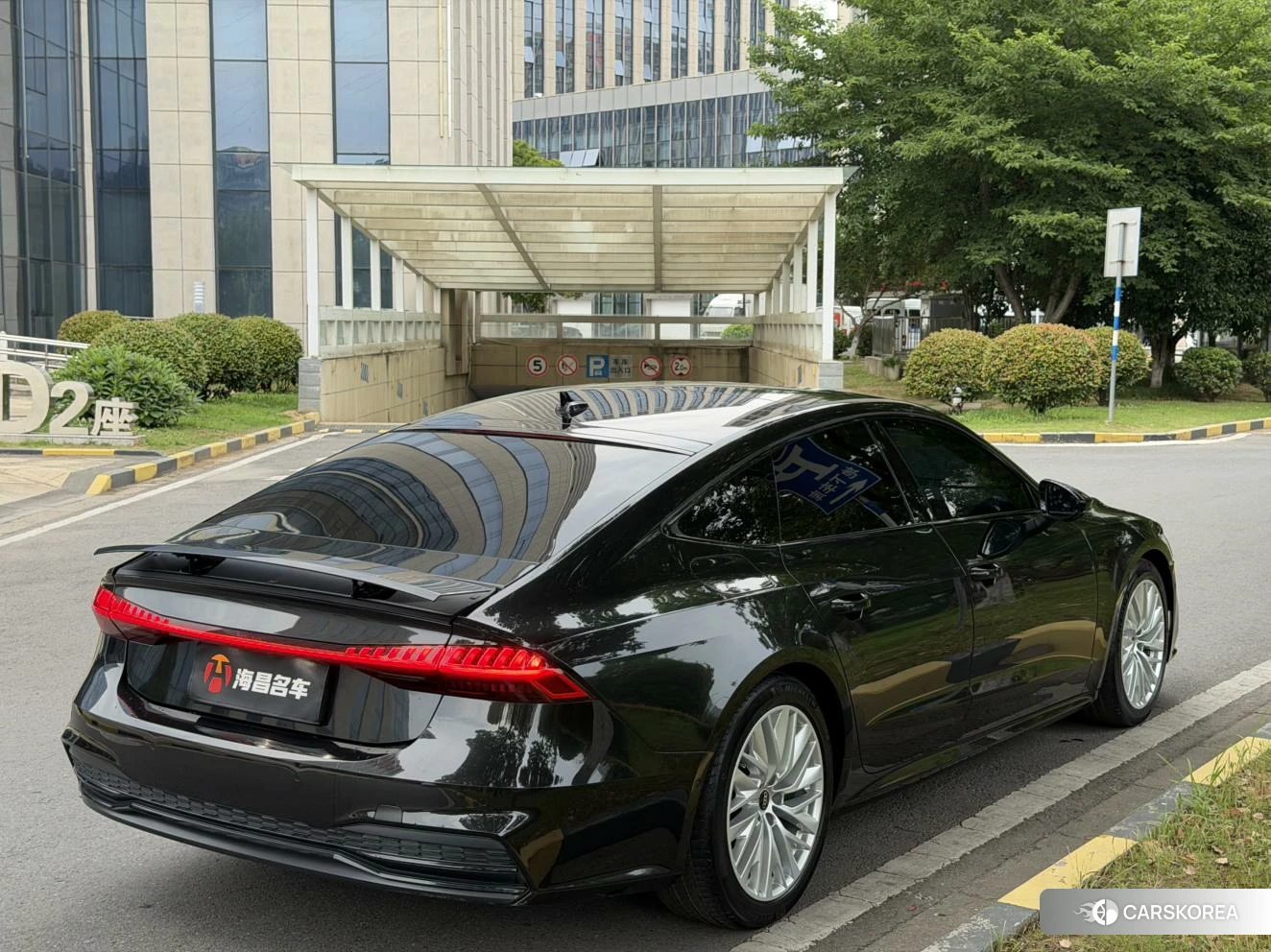 Audi A7 id 4407452 из Китая 9