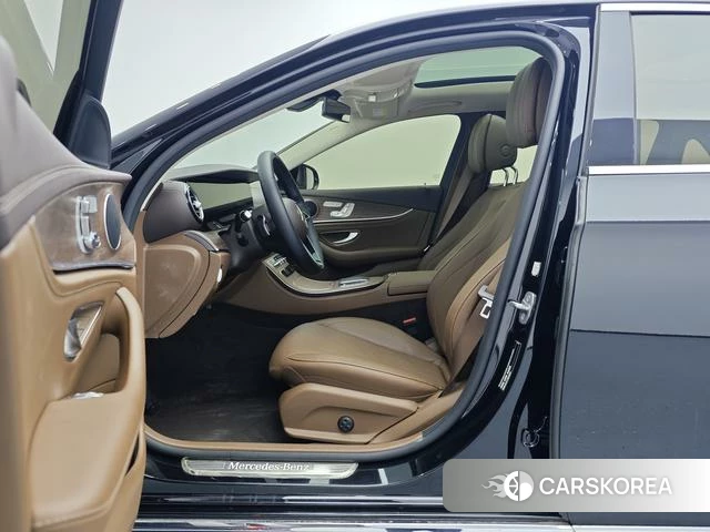 Mercedes-Benz E-class id 4272258 из Китая 19