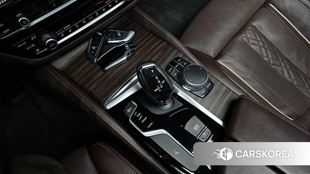 BMW 5 Series (G30) id 3801469 из Кореи 19