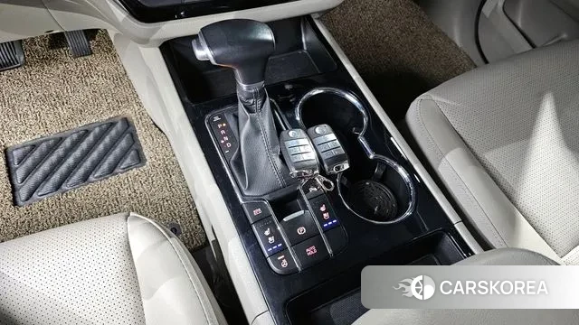 Kia The New Carnival id 3509602 из Кореи 19