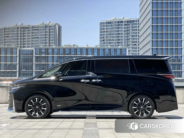 Toyota Wilfa id 4260802 из Китая 17