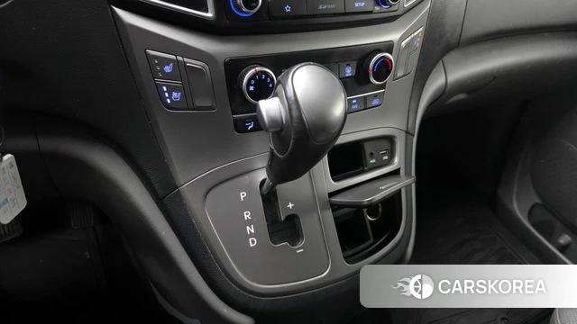 Hyundai The New Grand Starex id 4508651 из Кореи 19