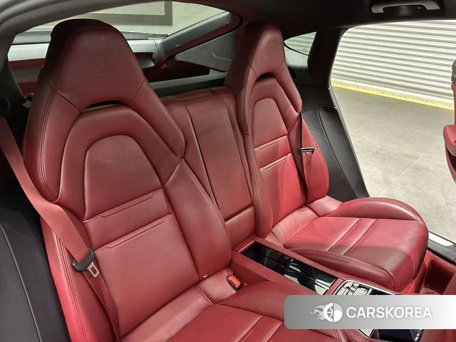 Porsche Panamera id 3913796 из Китая 11