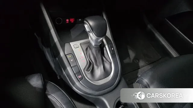 Kia Come New K3 id 3422582 из Кореи 19