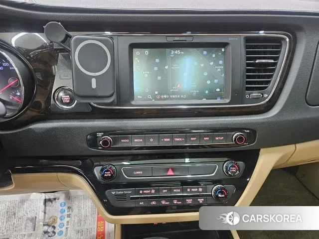 Kia The New Carnival id 3356903 из Кореи 19