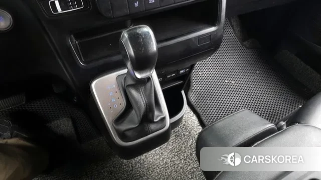 Hyundai Staria id 3707982 из Кореи 19