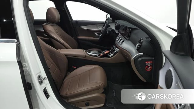 Mercedes-Benz E-Class W213 id 4361860 из Кореи 30
