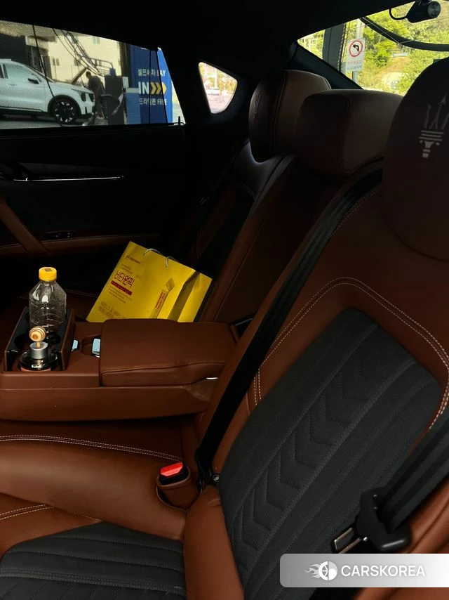 Maserati Quattroporte id 4298819 из Кореи 15