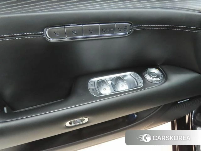 Genesis G90 (RS4) id 4316088 из Кореи 19